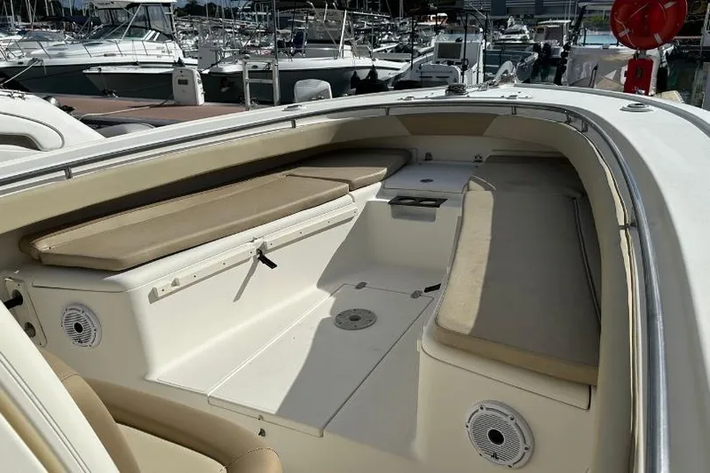 Wan Boat Yacht Photos Pics SCOUT BOAT 282 XSF