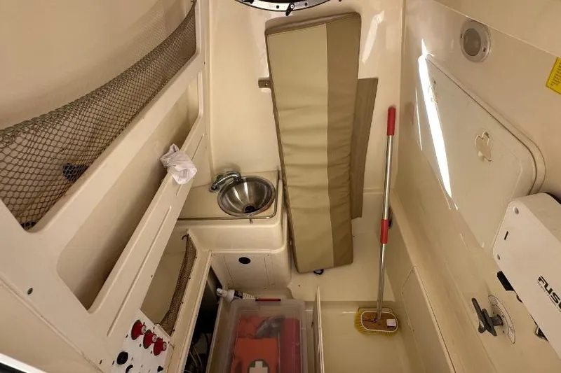 Wan Boat Yacht Photos Pics SCOUT BOAT 282 XSF