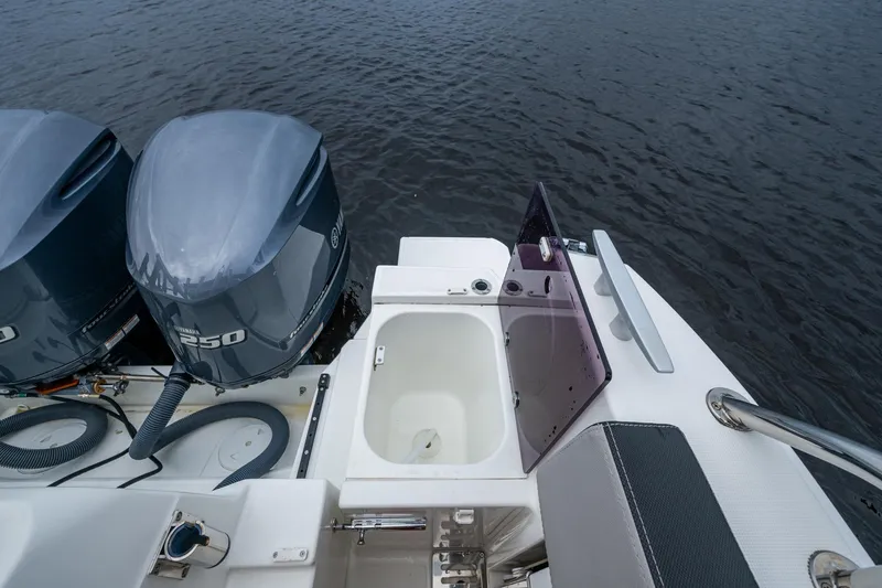  Yacht Photos Pics 2021 Jeanneau NC Sport 895 boat with twin Yamaha 250 engines and onboard sink.