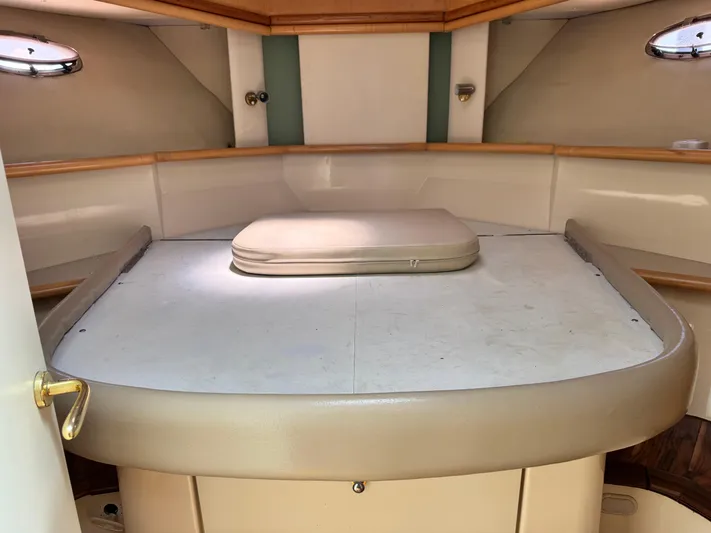  Yacht Photos Pics Interior cabin of 1996 Carver 500 Cockpit Motor Yacht with cushioned seating.