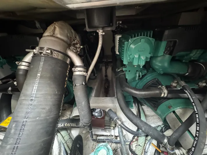 Revalia Yacht Photos Pics 