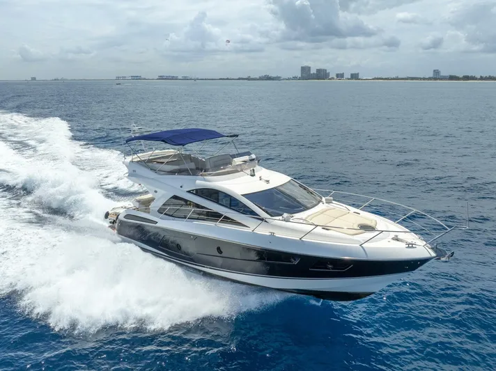  Yacht Photos Pics 2015 Sunseeker Manhattan 55 - Image 7