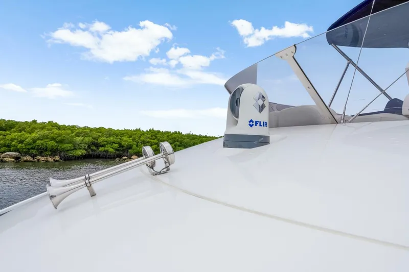  Yacht Photos Pics 2015 Sunseeker Manhattan 55 - Image 20