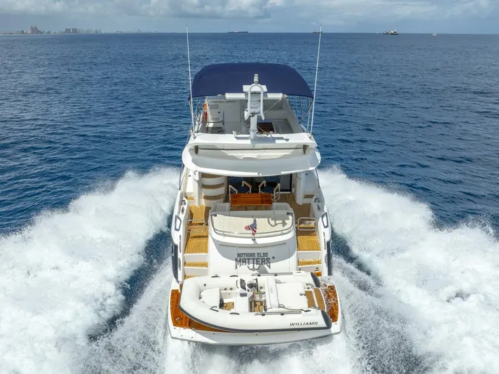  Yacht Photos Pics 2015 Sunseeker Manhattan 55 - Image 11