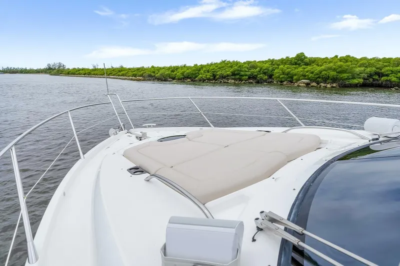  Yacht Photos Pics 2015 Sunseeker Manhattan 55 - Image 17