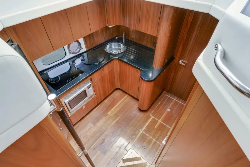  Yacht Photos Pics 2015 Sunseeker Manhattan 55 - Image 34