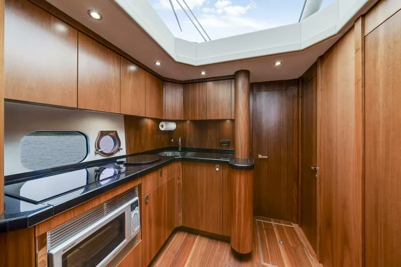  Yacht Photos Pics 2015 Sunseeker Manhattan 55 - Image 36