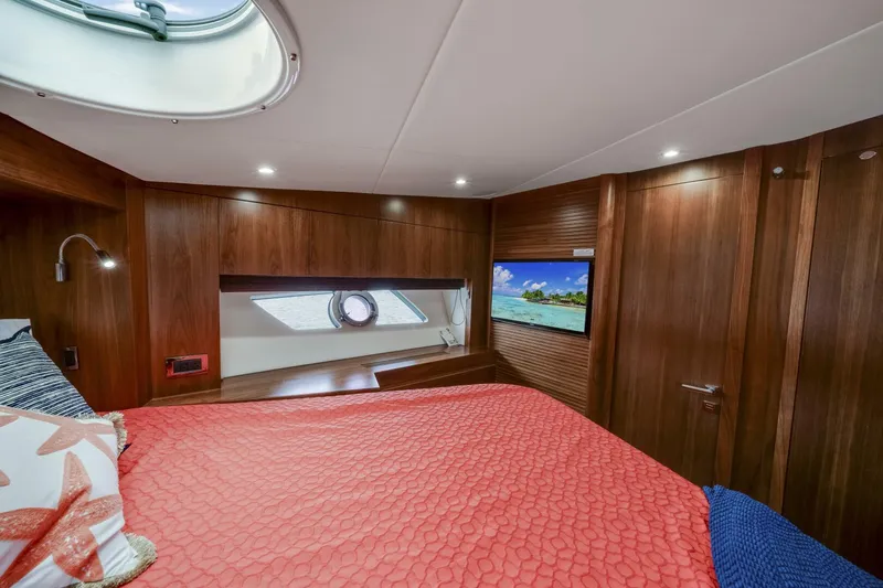  Yacht Photos Pics 2015 Sunseeker Manhattan 55 - Image 41