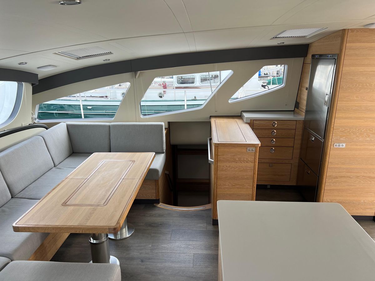 2022 Xquisite Yachts 53 