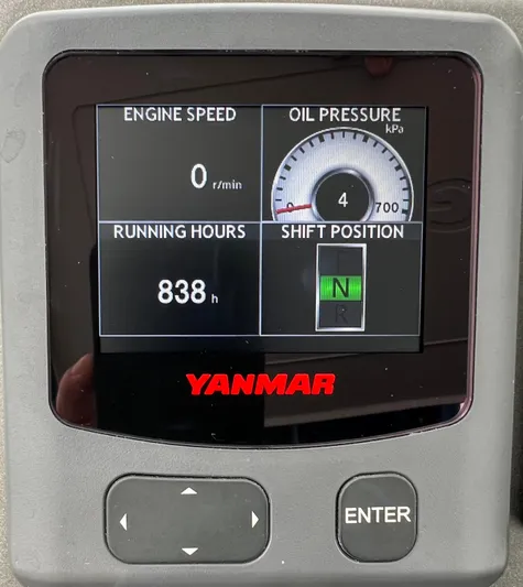 Levante Yacht Photos Pics Yanmar engine display showing 838 running hours, oil pressure, and shift position on Xquisite Yachts X5 PLUS.