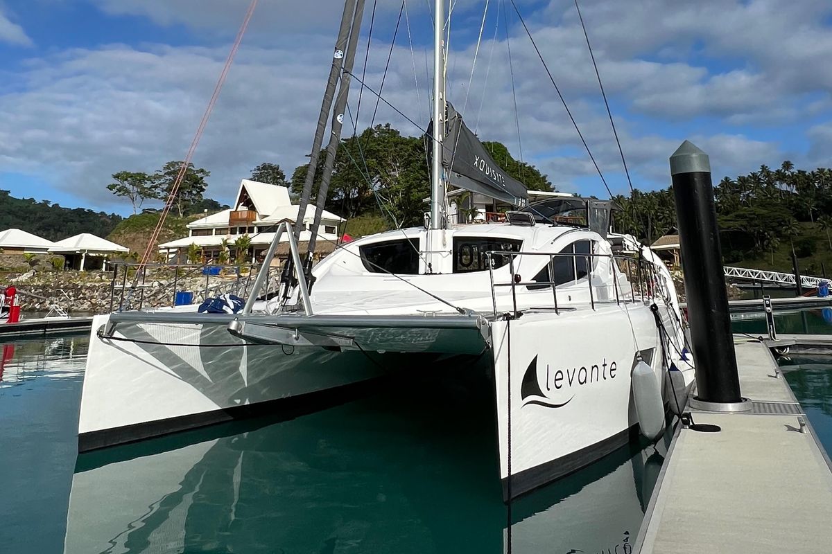 2022 Xquisite Yachts 53 