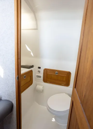  Yacht Photos Pics Factory Photo pre delivery