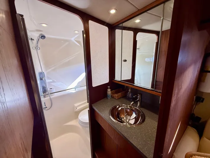  Yacht Photos Pics 2008 Tiara Yachts 3500 Sovran bathroom with shower and sink.