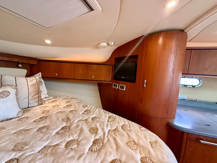  Yacht Photos Pics Luxurious cabin of 2008 Tiara Yachts 3500 Sovran with wood furnishings.