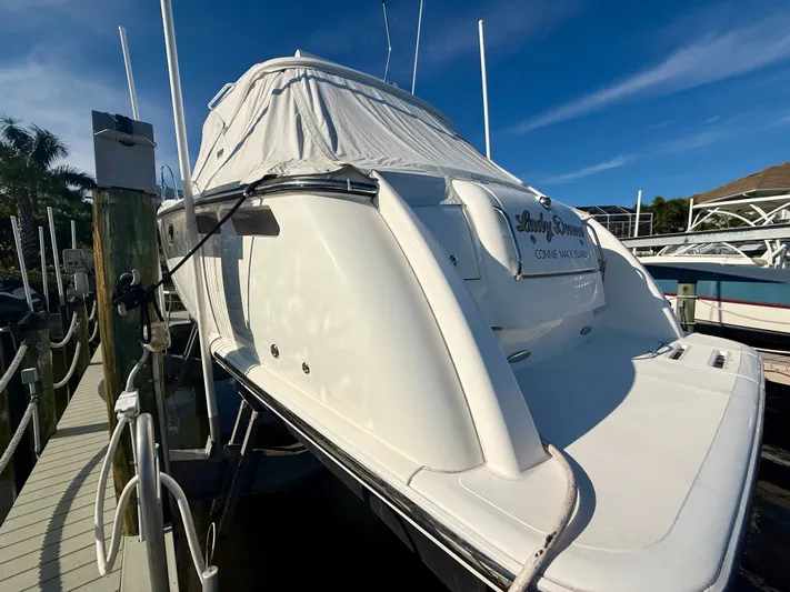  Yacht Photos Pics 2008 Tiara Yachts 3500 Sovran at dock, sunny day.