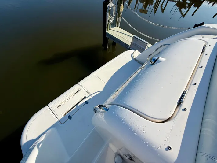  Yacht Photos Pics 2008 Tiara Yachts 3500 Sovran at dock, deck detail view.