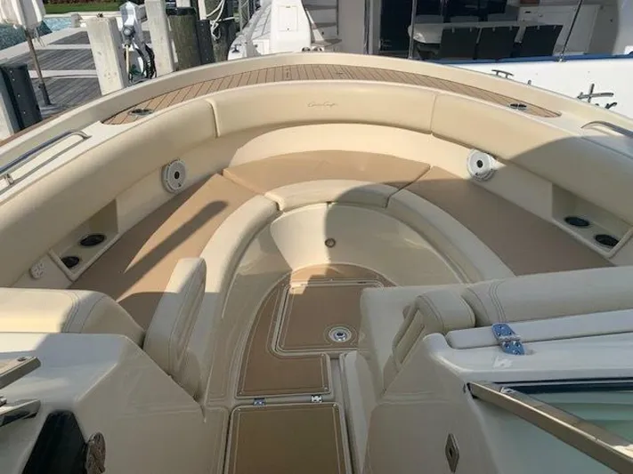  Yacht Photos Pics 2021 Chris-craft Calypso 30 - Image 10