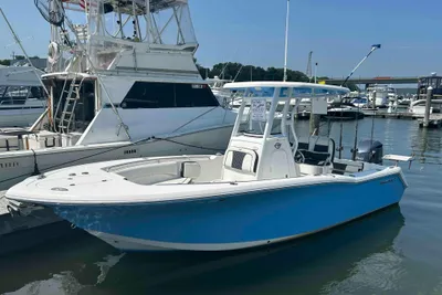 Tidewater 232 CC Adventure