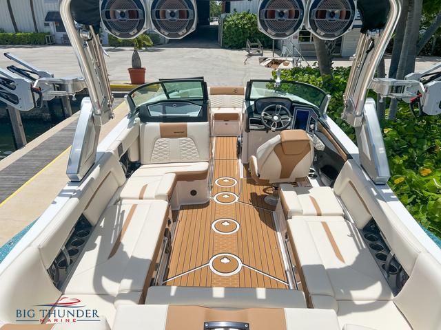 2022 MasterCraft X24