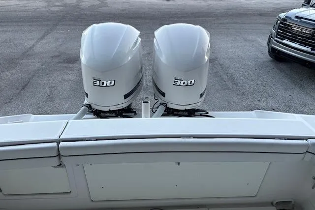  Yacht Photos Pics 2015 Jupiter 30 CC boat with twin 300 horsepower engines, rear view.