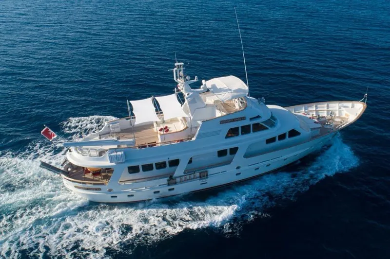  Yacht Photos Pics Moonen 85