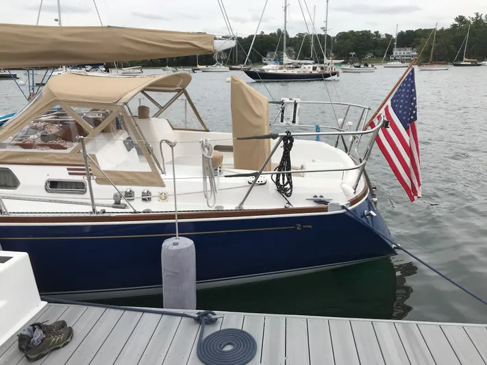 Quest Yacht Photos Pics 
