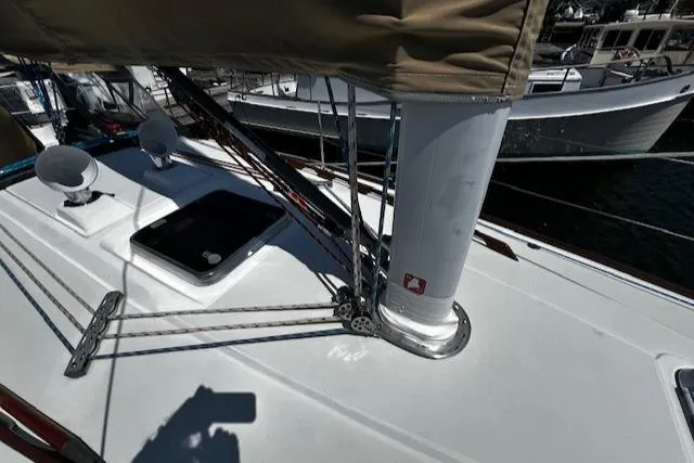 Quest Yacht Photos Pics 