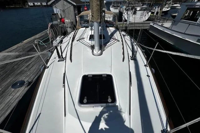 Quest Yacht Photos Pics 