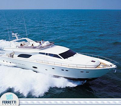 2005 Ferretti Yachts 810