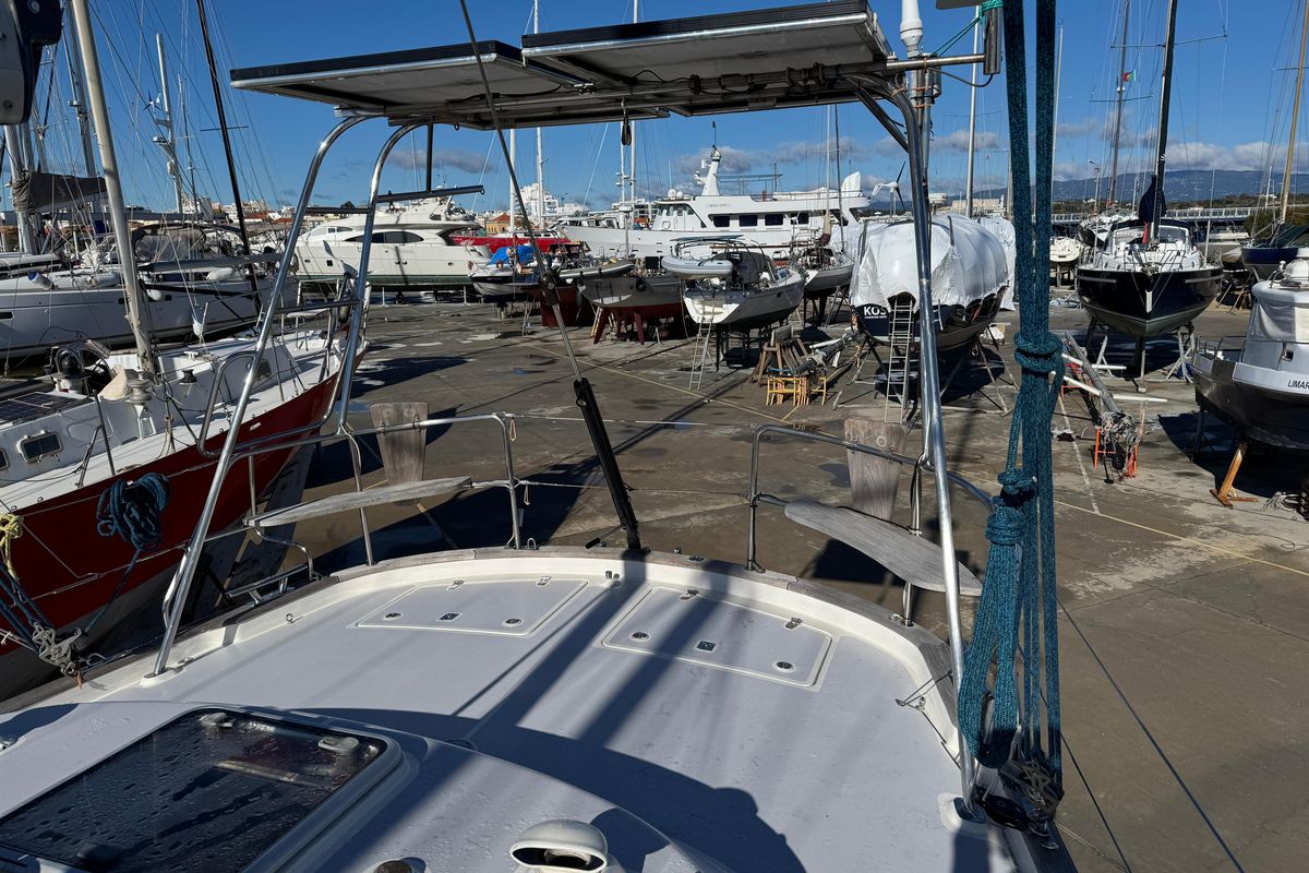 2003 Hallberg-Rassy 48 