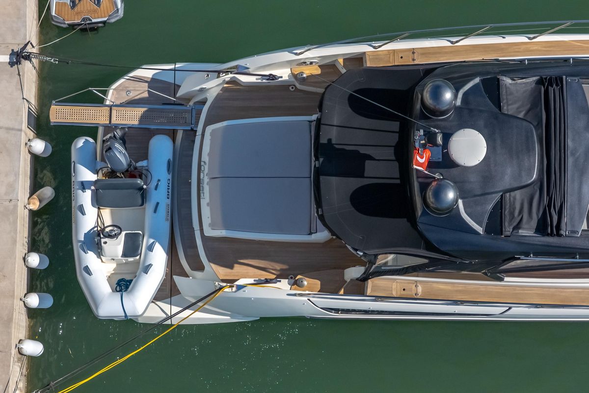 2011 Azimut 52 