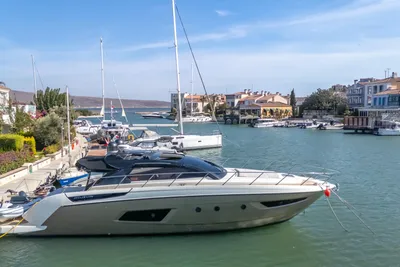 2011 Azimut Atlantis 48