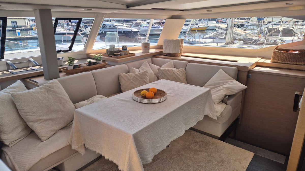 2024 Fountaine Pajot 42 