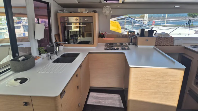  Yacht Photos Pics 