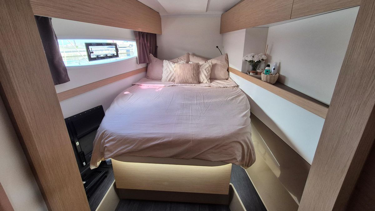 2024 Fountaine Pajot 42 