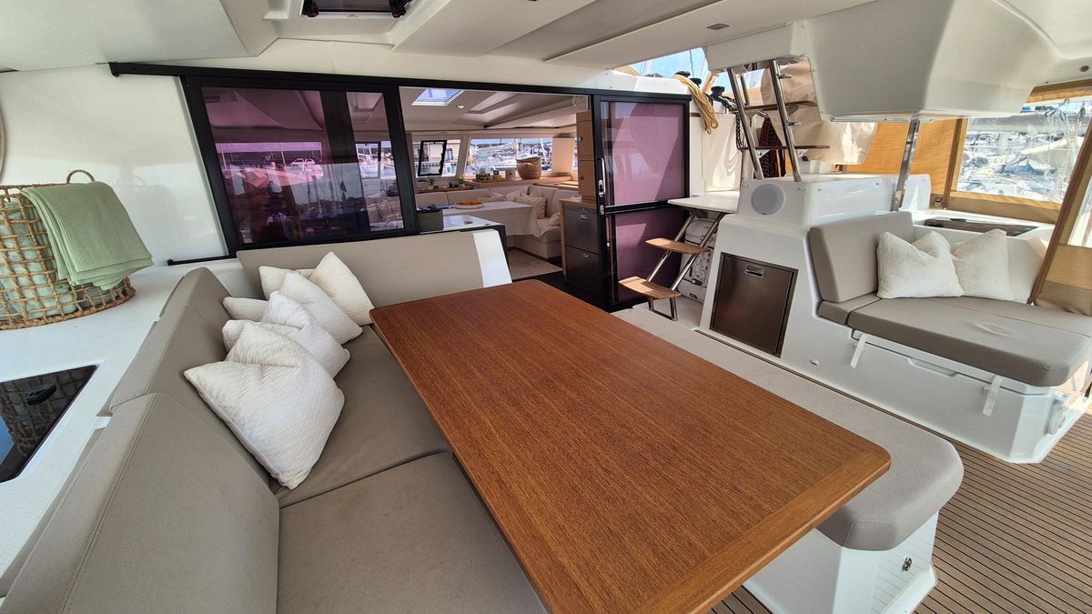 2024 Fountaine Pajot 42 
