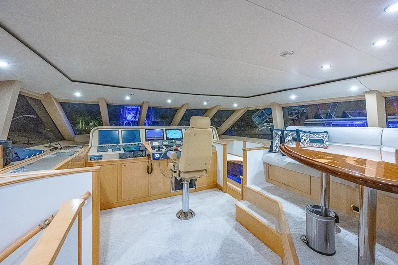 Wire We Here Yacht Photos Pics 