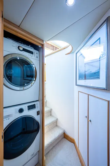 Wire We Here Yacht Photos Pics 