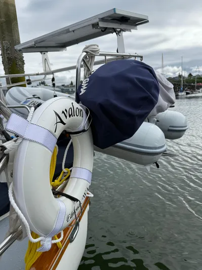 Avalon Yacht Photos Pics 