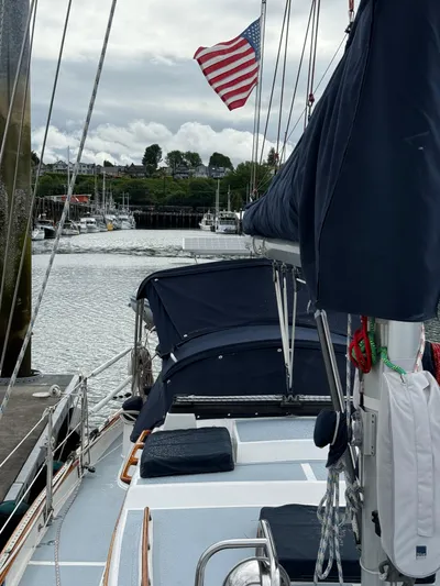 Avalon Yacht Photos Pics 