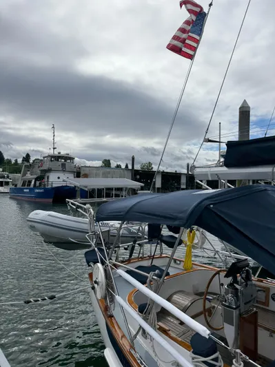 Avalon Yacht Photos Pics 