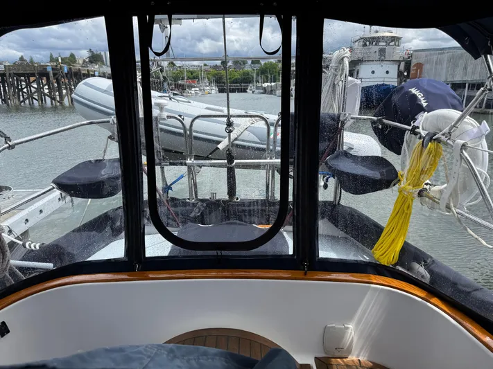 Avalon Yacht Photos Pics 