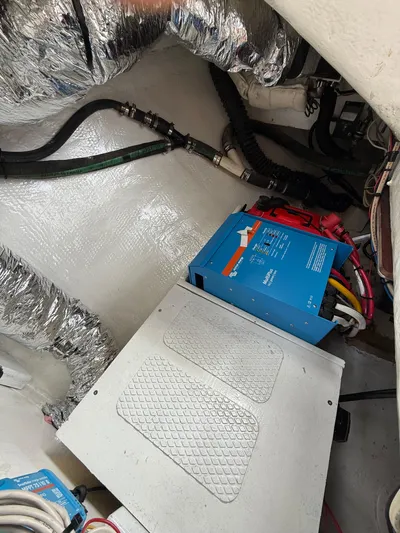 Avalon Yacht Photos Pics 