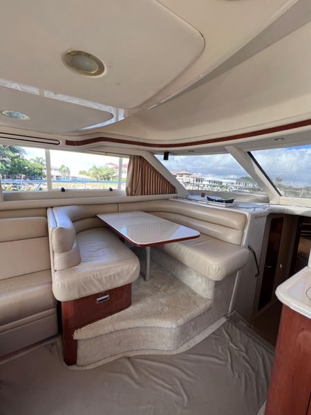 2004 Sea Ray 480 Sedan Bridge