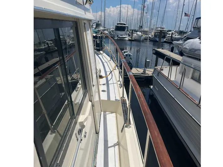 Still The One Yacht Photos Pics 