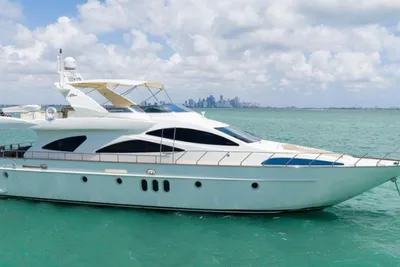 Azimut 80