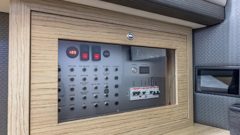 Omega 47 Yacht Photos Pics 