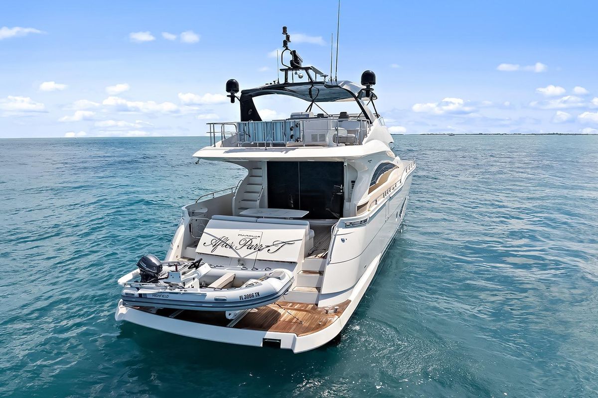 2016 Marquis 72 