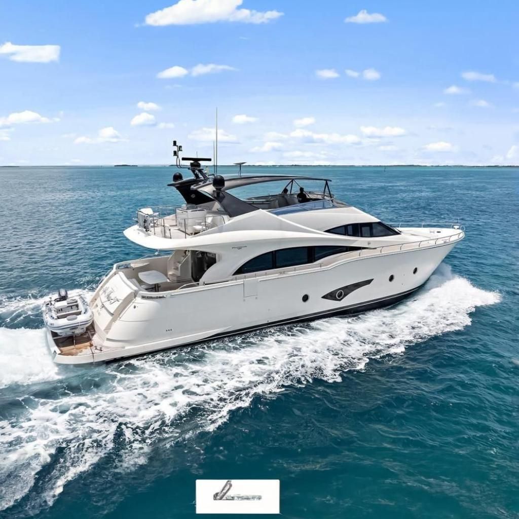 2016 Marquis 72 