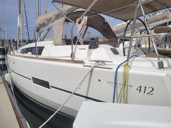Le Marvala Yacht Photos Pics Dufour 412